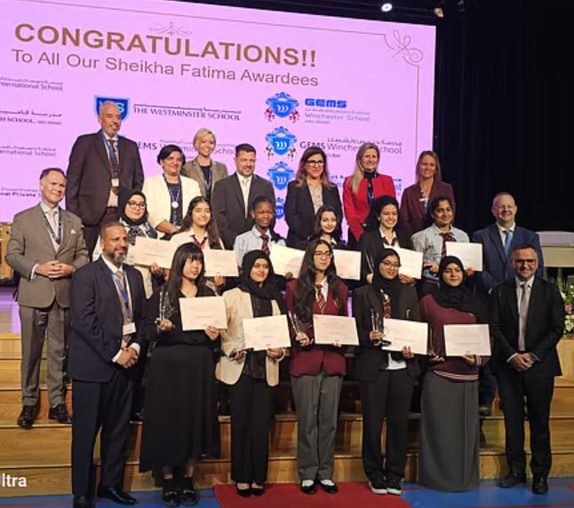 11 GEMS students win Sheikha Fatima Bint Mubarak Award for Excellence 11 GEMS students win Sheikha Fatima Bint Mubarak Award for Excellence